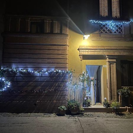 La Torre Di Caprera Apartment Сиена Екстериор снимка
