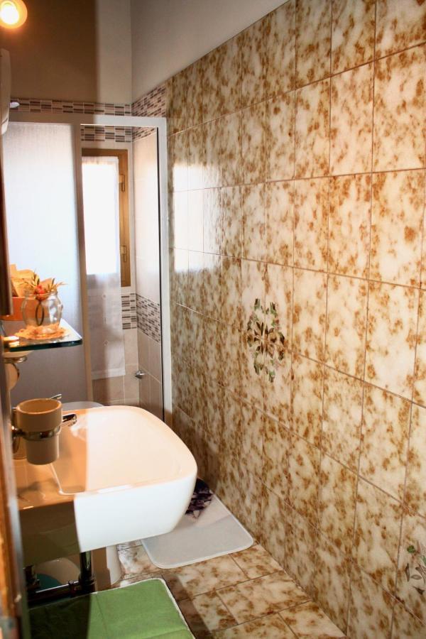 La Torre Di Caprera Apartment Сиена Екстериор снимка