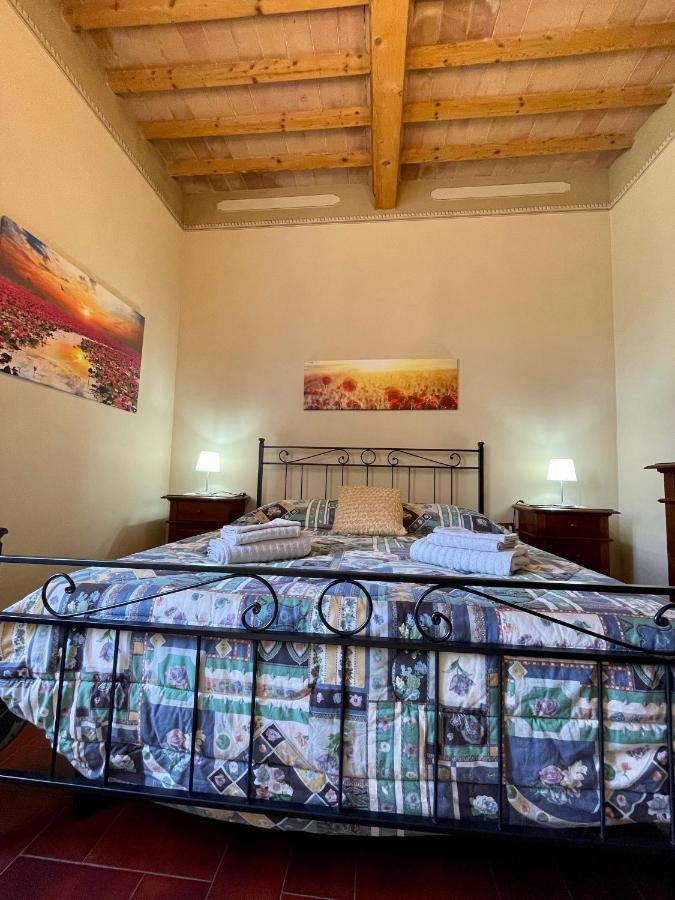 La Torre Di Caprera Apartment Сиена Екстериор снимка